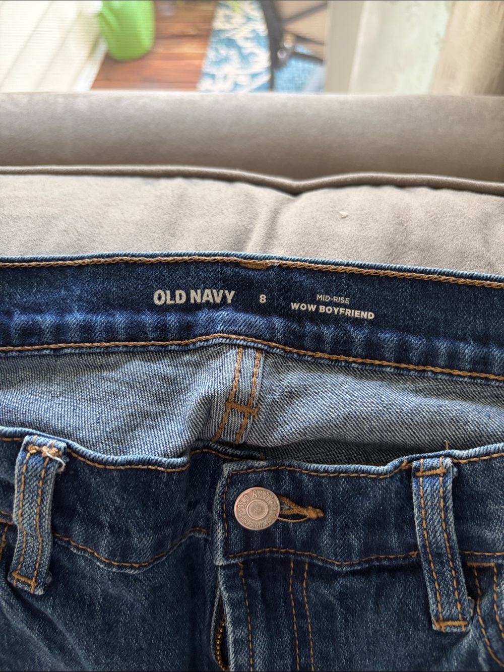 Old Navy Women’s  Relaxed Mid-Rise Jeans - Dark Blue Denim